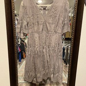 Beautiful gray lace dress! Sleeves and upper back are shear!